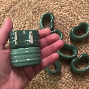 Le Creuset napkin rings (set of 8)
